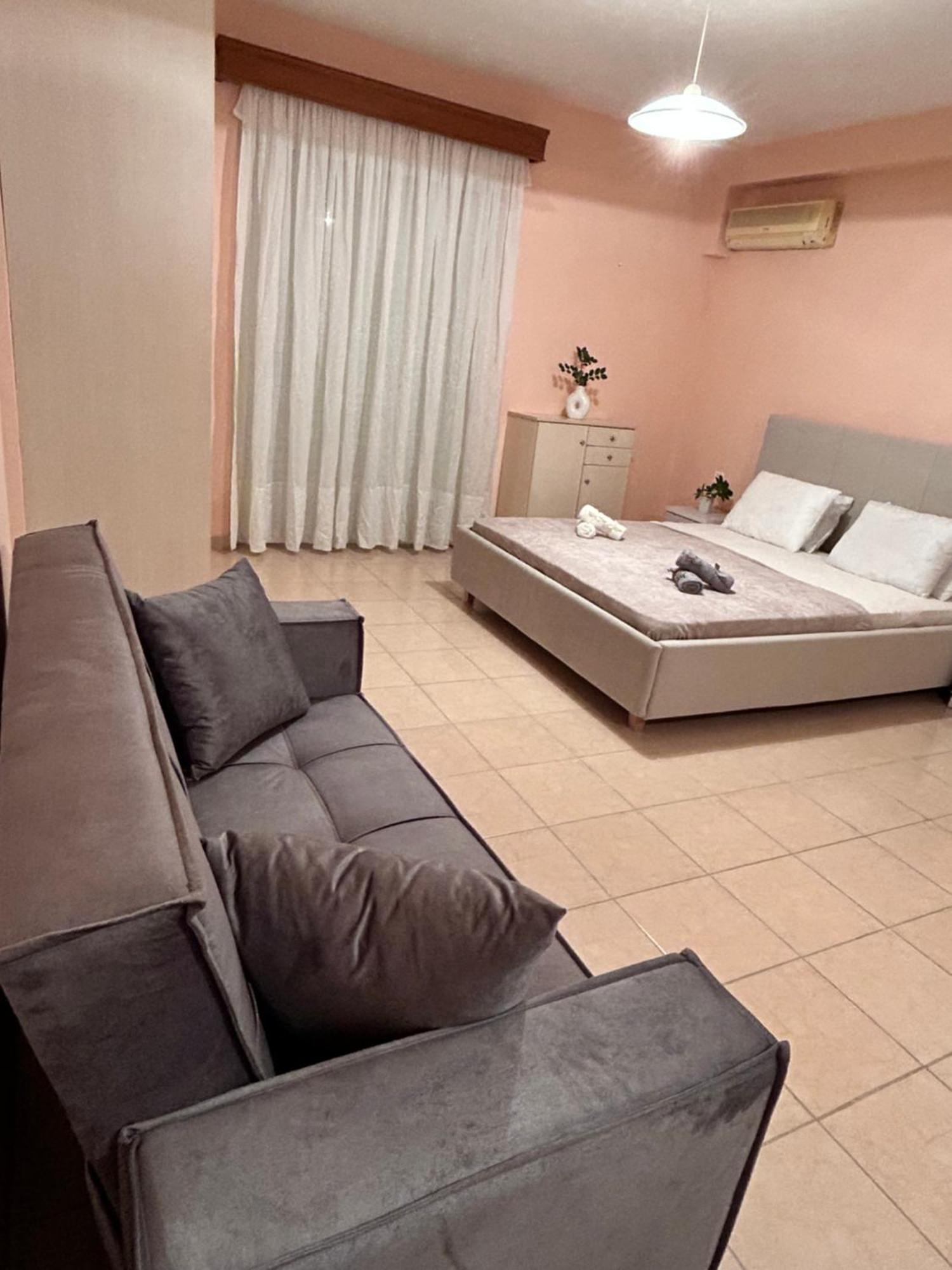 Luxury Beach House Perfect For Vacations Xiropigado Bagian luar foto